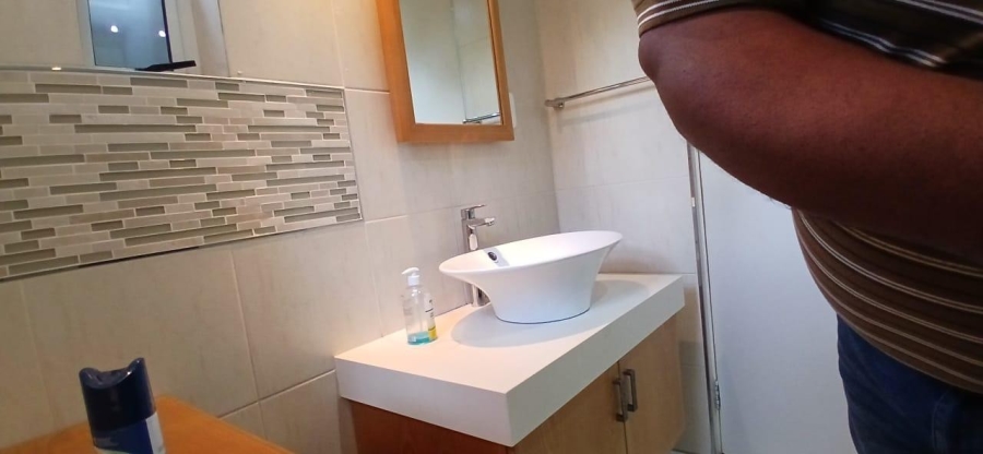 6 Bedroom Property for Sale in Westville KwaZulu-Natal