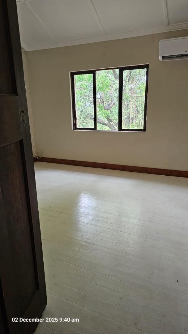 To Let 4 Bedroom Property for Rent in Queensburgh KwaZulu-Natal
