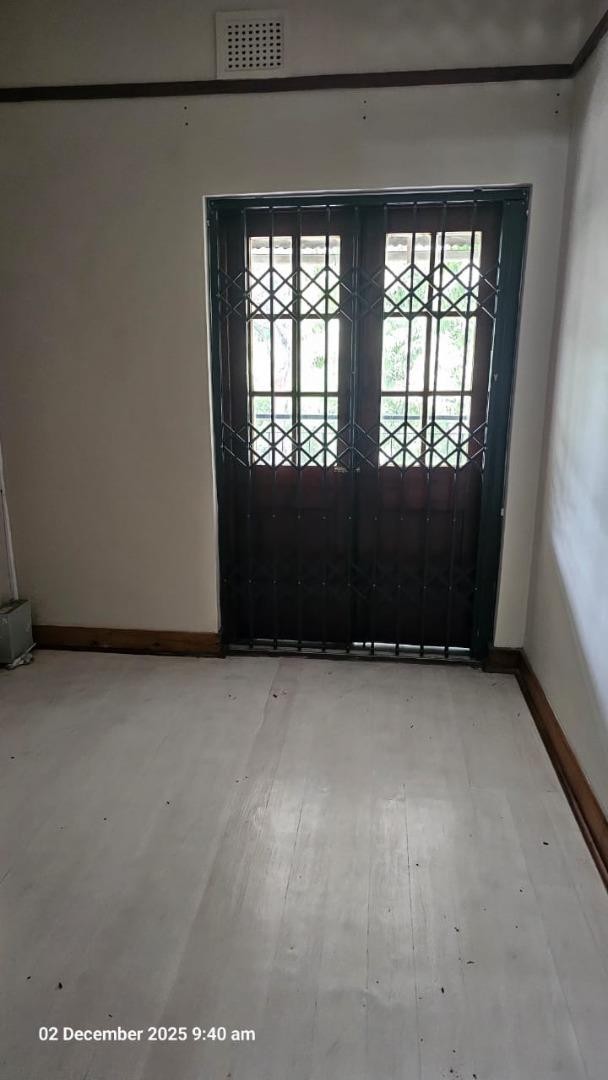 To Let 4 Bedroom Property for Rent in Queensburgh KwaZulu-Natal