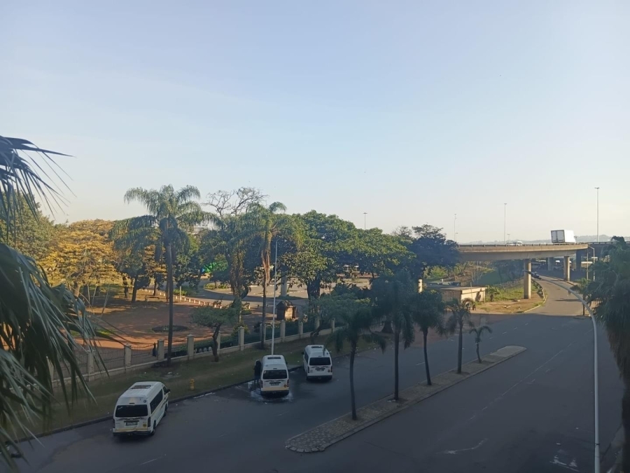 2 Bedroom Property for Sale in Durban Central KwaZulu-Natal