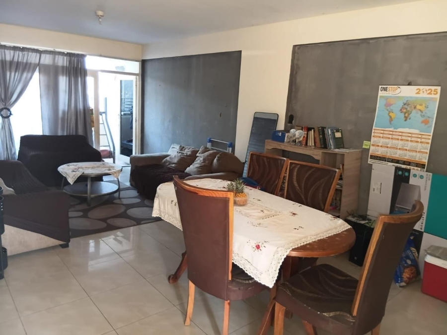 2 Bedroom Property for Sale in Durban Central KwaZulu-Natal