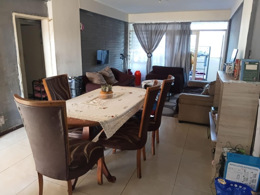 2 Bedroom Property for Sale in Durban Central KwaZulu-Natal