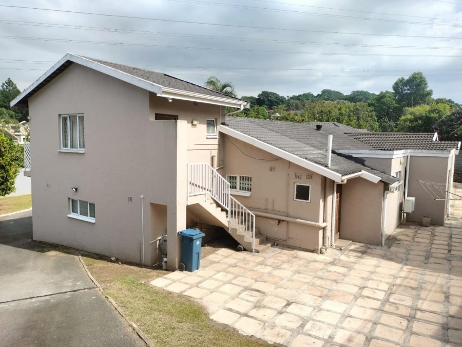3 Bedroom Property for Sale in Highlands Hills KwaZulu-Natal