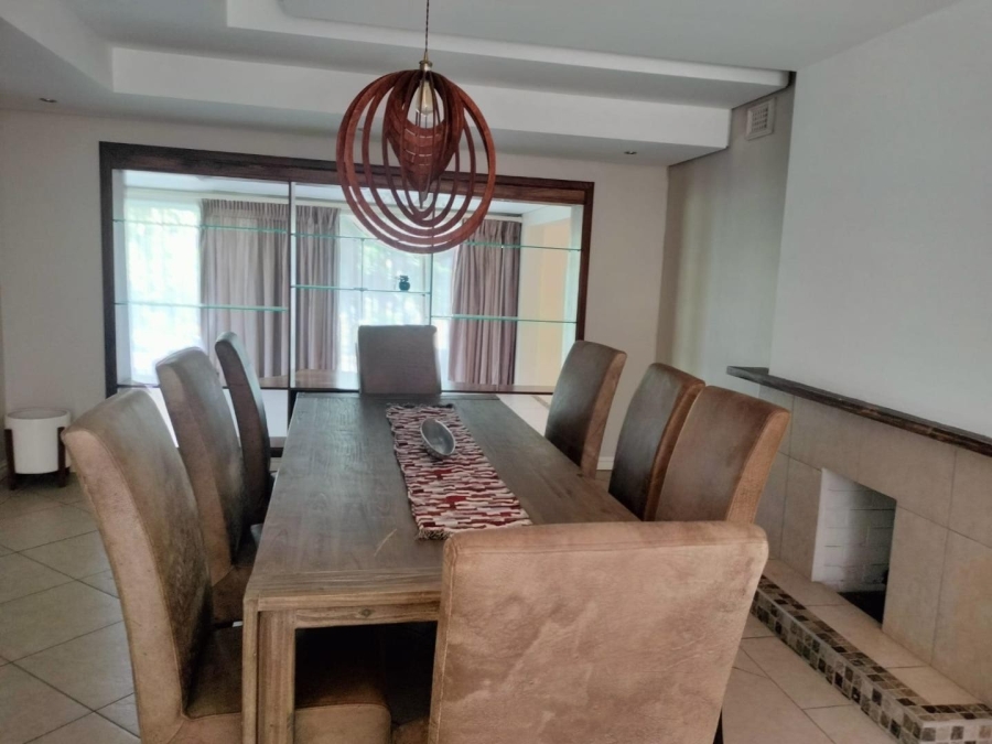 3 Bedroom Property for Sale in Highlands Hills KwaZulu-Natal