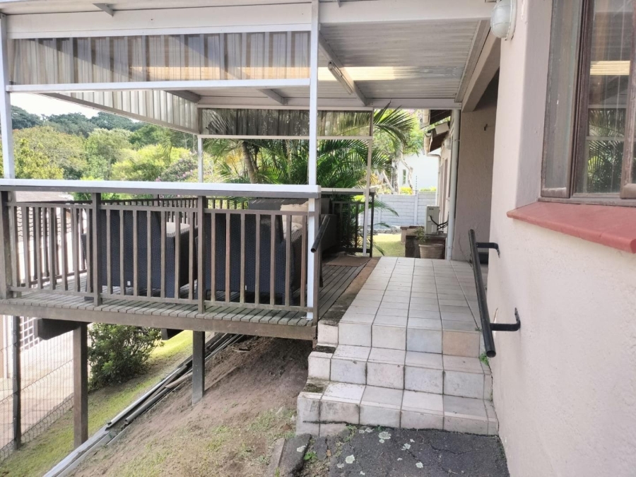 3 Bedroom Property for Sale in Highlands Hills KwaZulu-Natal