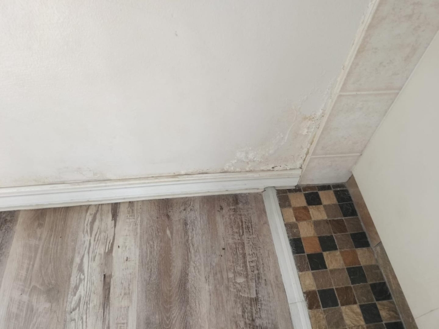 3 Bedroom Property for Sale in Highlands Hills KwaZulu-Natal