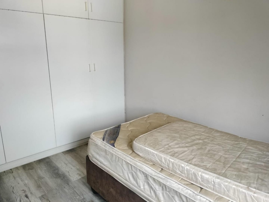 3 Bedroom Property for Sale in Highlands Hills KwaZulu-Natal
