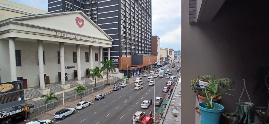 1 Bedroom Property for Sale in Durban Central KwaZulu-Natal