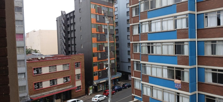 1 Bedroom Property for Sale in Durban Central KwaZulu-Natal