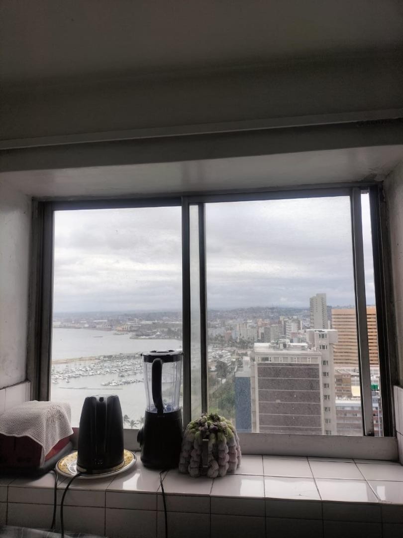 2 Bedroom Property for Sale in Durban Central KwaZulu-Natal