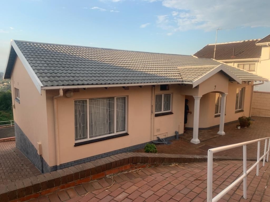 To Let 5 Bedroom Property for Rent in Reservoir Hills KwaZulu-Natal
