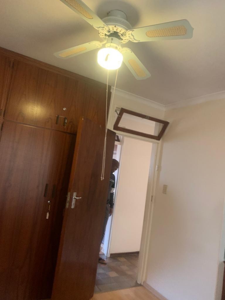 To Let 5 Bedroom Property for Rent in Reservoir Hills KwaZulu-Natal