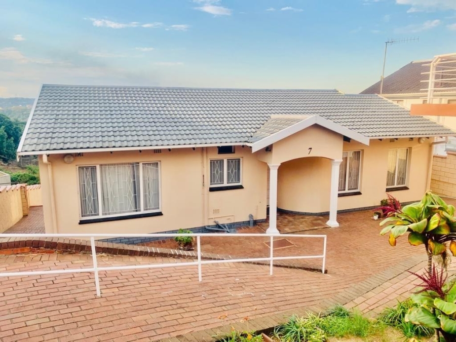 To Let 5 Bedroom Property for Rent in Reservoir Hills KwaZulu-Natal