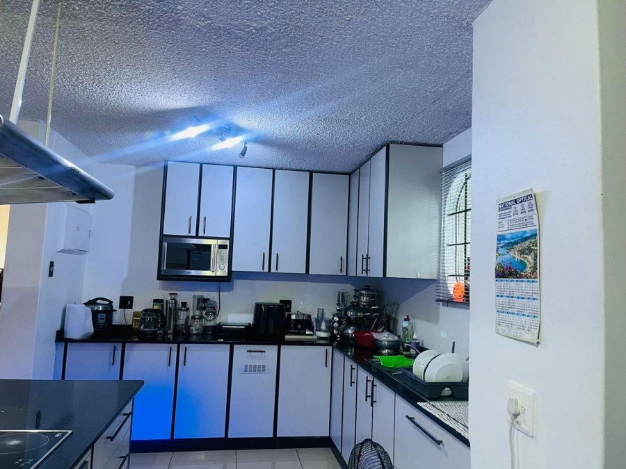 3 Bedroom Property for Sale in Durban Central KwaZulu-Natal