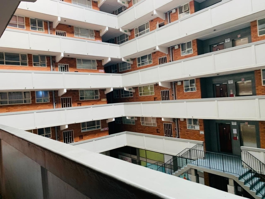 2 Bedroom Property for Sale in Pinetown KwaZulu-Natal