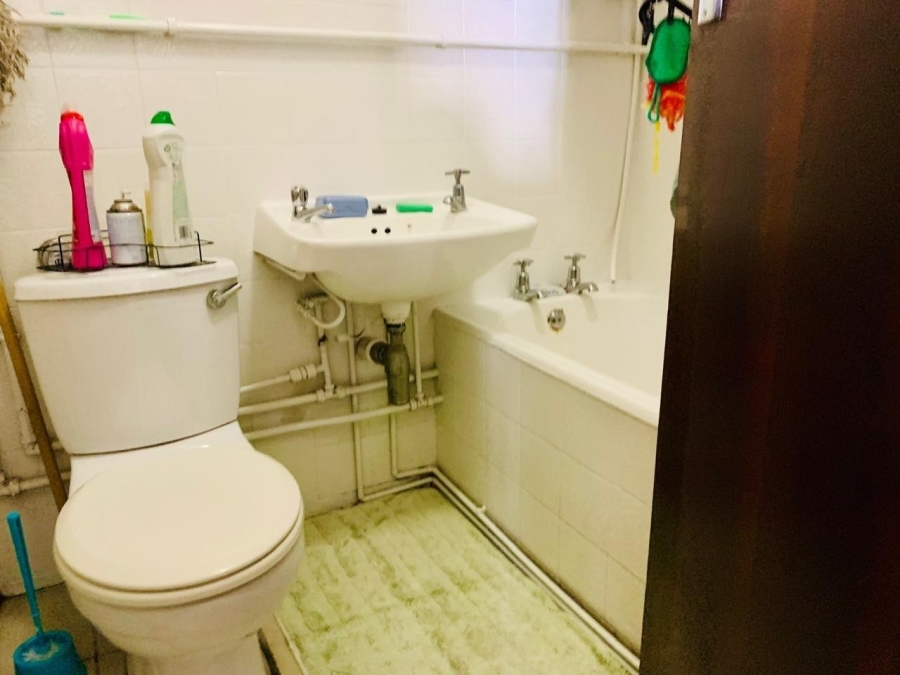 2 Bedroom Property for Sale in Pinetown KwaZulu-Natal