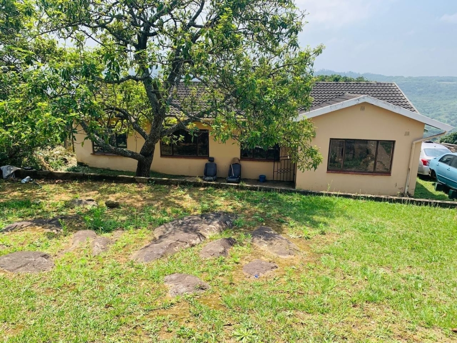 5 Bedroom Property for Sale in Umlazi KwaZulu-Natal
