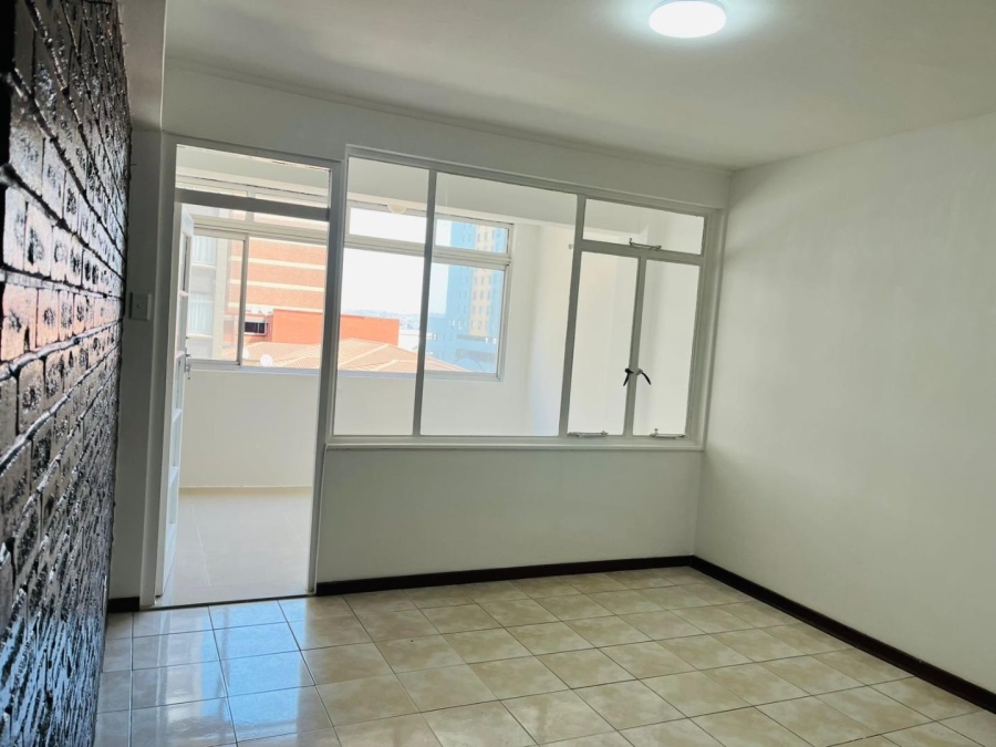 1 Bedroom Property for Sale in Durban Central KwaZulu-Natal