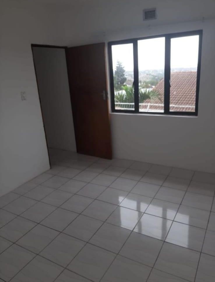 3 Bedroom Property for Sale in Burlington Heights KwaZulu-Natal