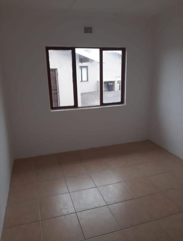3 Bedroom Property for Sale in Burlington Heights KwaZulu-Natal