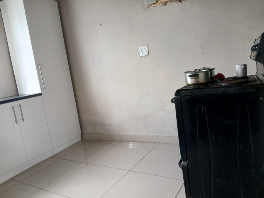 1 Bedroom Property for Sale in Ntuzuma KwaZulu-Natal