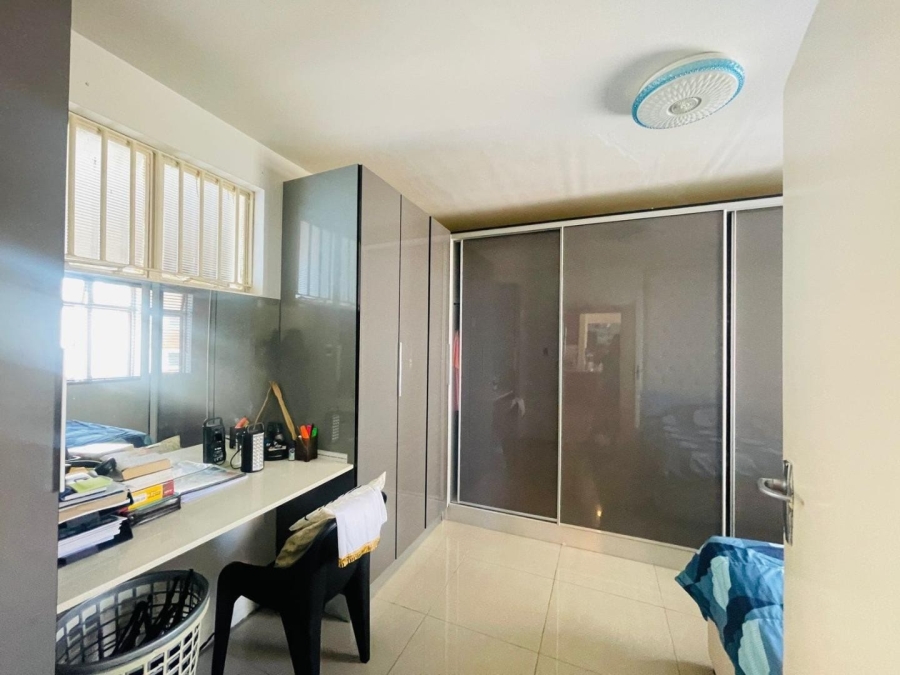 1 Bedroom Property for Sale in South Beach KwaZulu-Natal