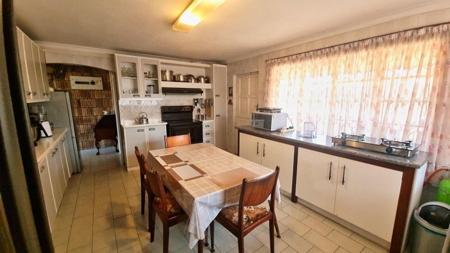 5 Bedroom Property for Sale in Palmiet KwaZulu-Natal