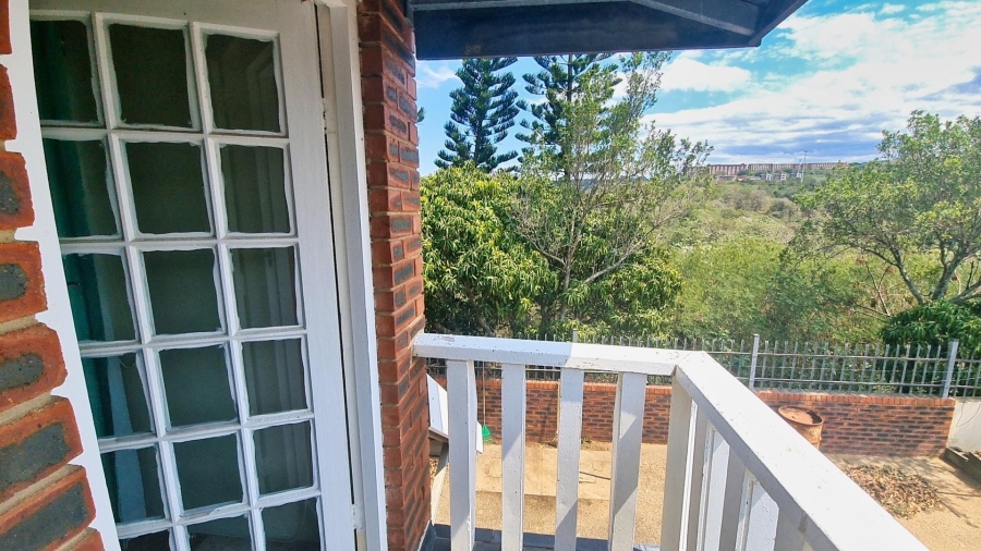 5 Bedroom Property for Sale in Palmiet KwaZulu-Natal