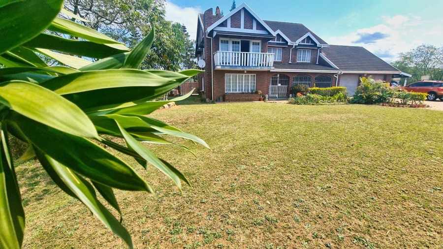 5 Bedroom Property for Sale in Palmiet KwaZulu-Natal