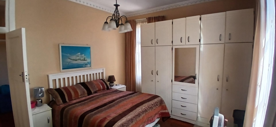 2 Bedroom Property for Sale in South Beach KwaZulu-Natal