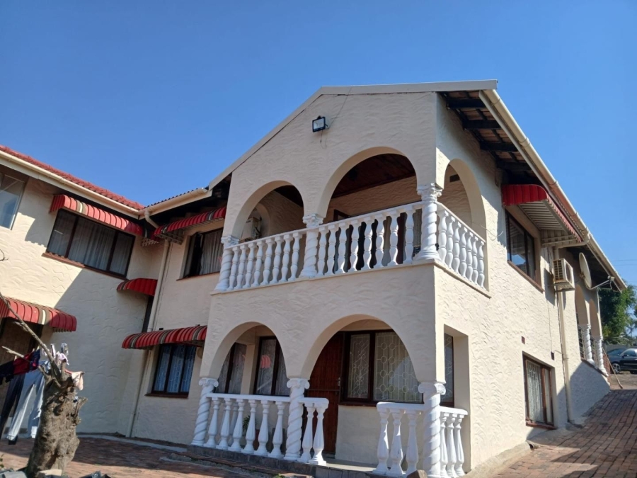 4 Bedroom Property for Sale in Burlington Heights KwaZulu-Natal
