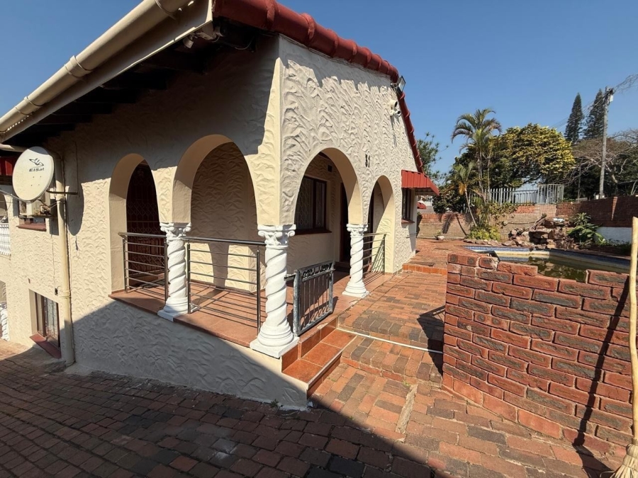 4 Bedroom Property for Sale in Burlington Heights KwaZulu-Natal