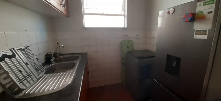 To Let 1 Bedroom Property for Rent in Fields Hill KwaZulu-Natal