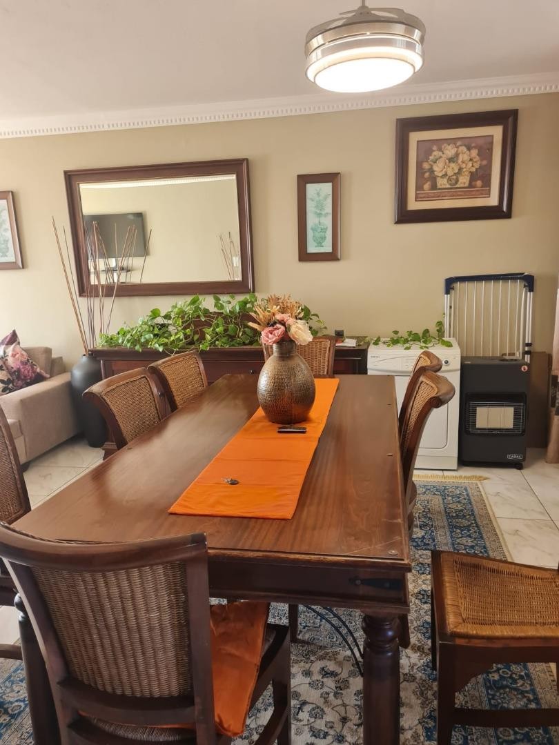 2 Bedroom Property for Sale in Pinetown KwaZulu-Natal