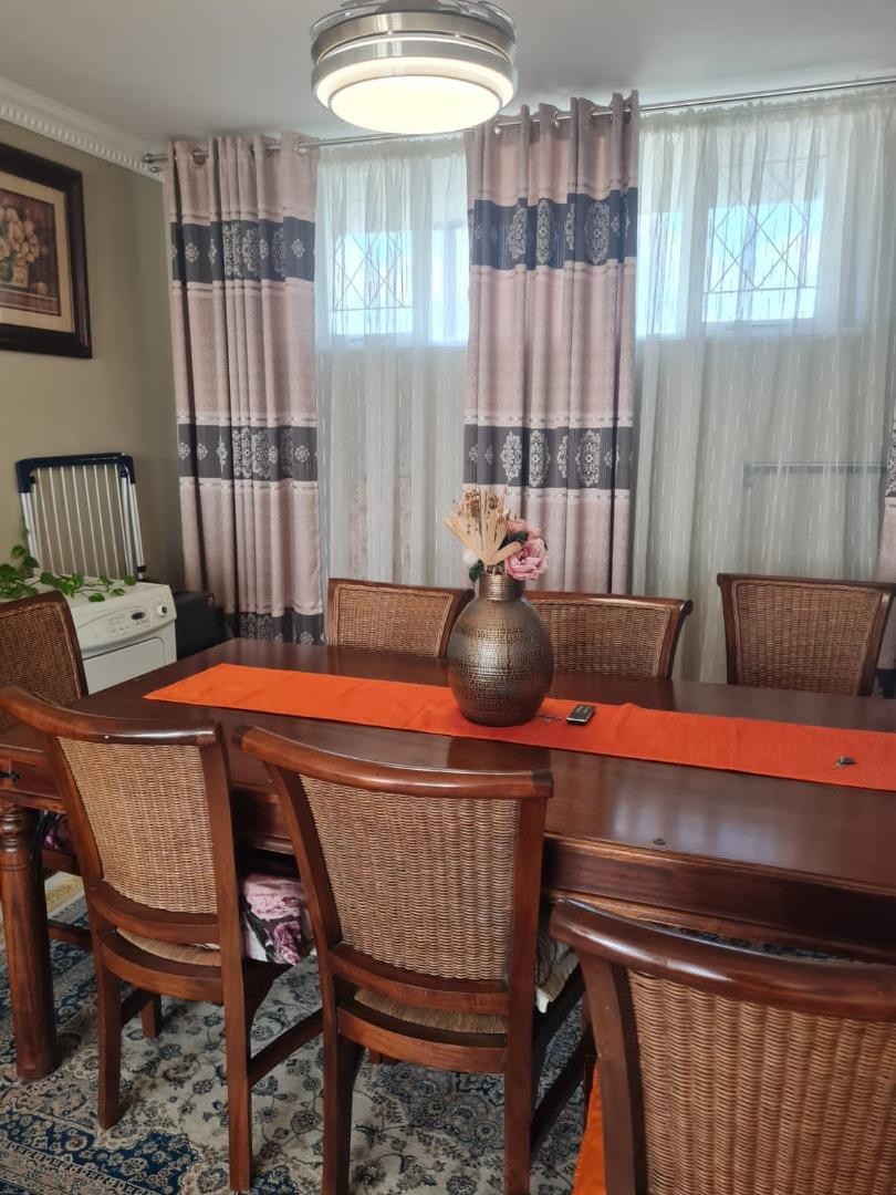 2 Bedroom Property for Sale in Pinetown KwaZulu-Natal