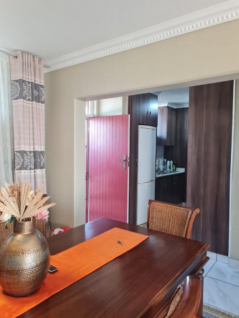 2 Bedroom Property for Sale in Pinetown KwaZulu-Natal