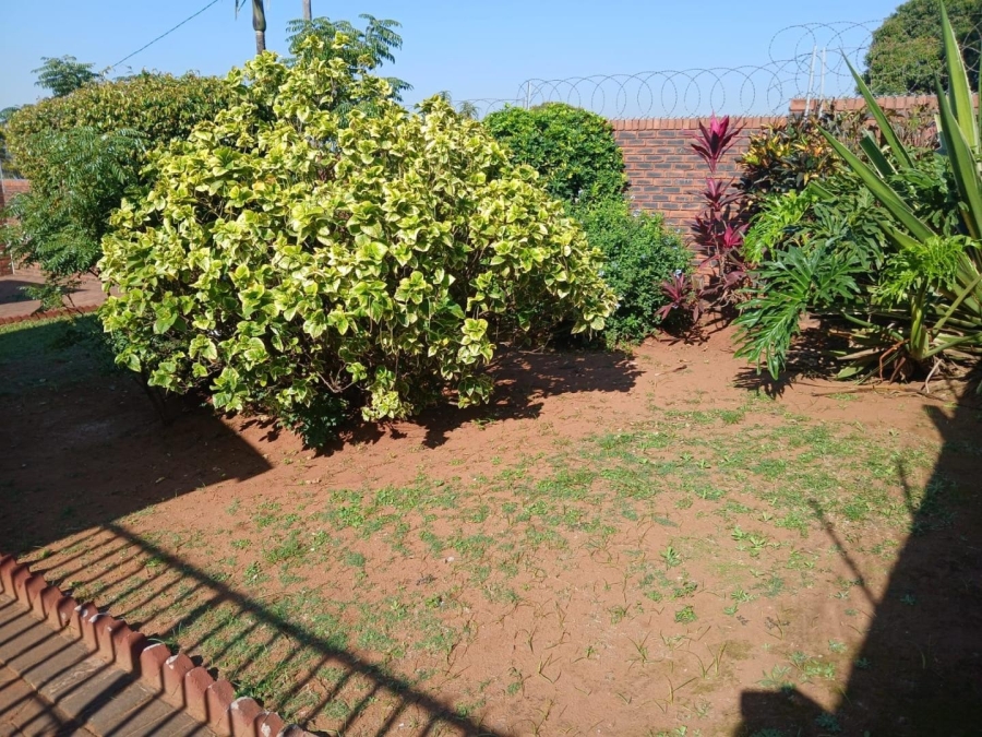 5 Bedroom Property for Sale in Isipingo Hills KwaZulu-Natal