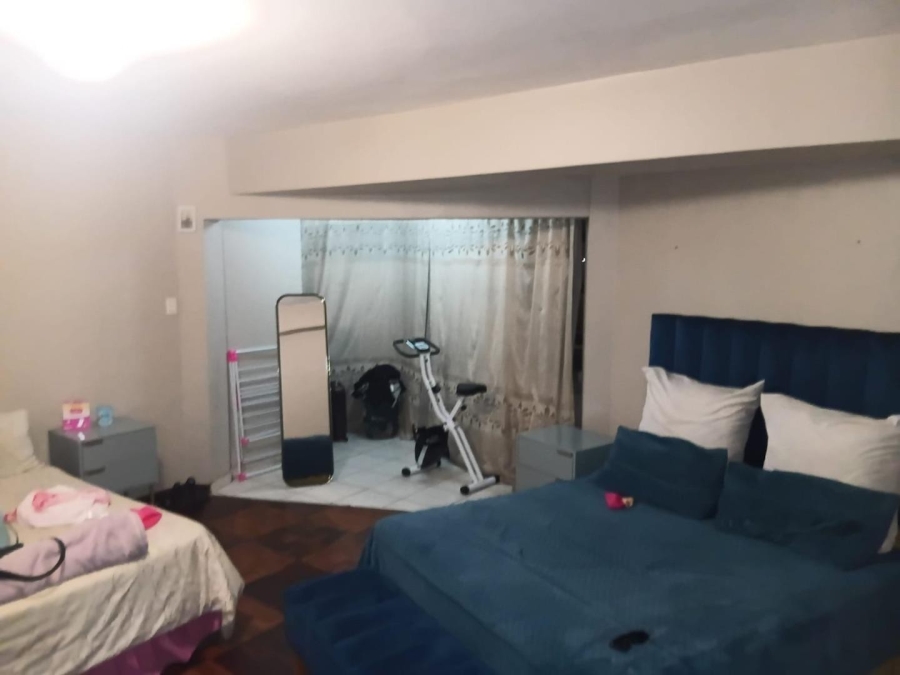 1 Bedroom Property for Sale in Durban Central KwaZulu-Natal