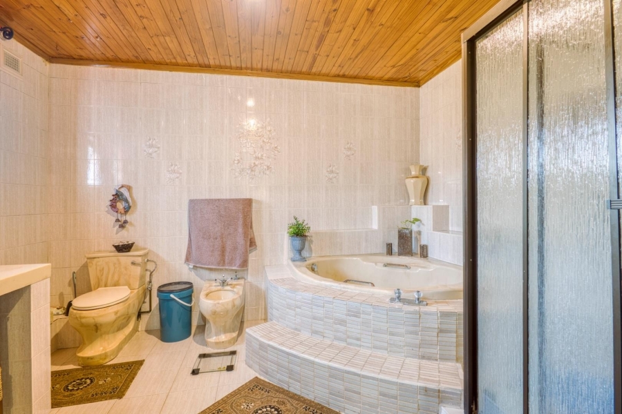4 Bedroom Property for Sale in Wyebank KwaZulu-Natal