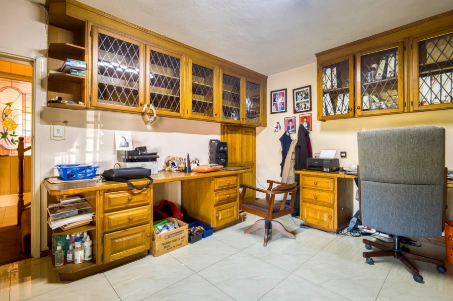 4 Bedroom Property for Sale in Wyebank KwaZulu-Natal
