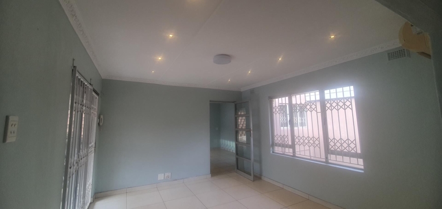 3 Bedroom Property for Sale in Parkgate KwaZulu-Natal