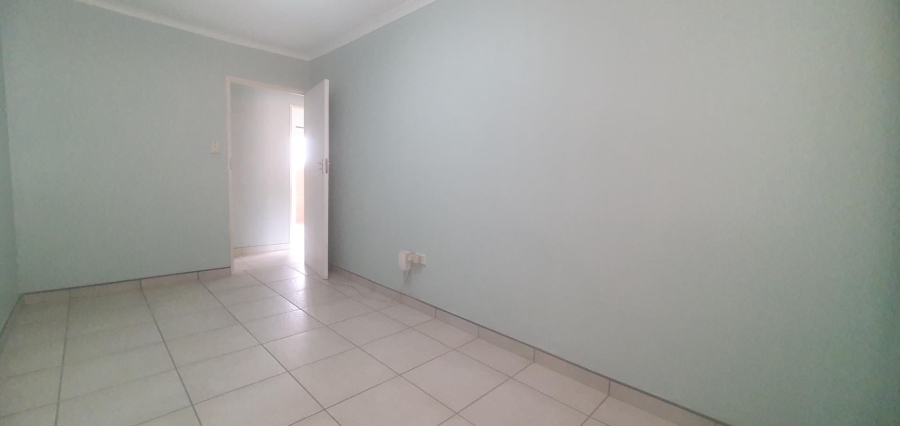 3 Bedroom Property for Sale in Parkgate KwaZulu-Natal