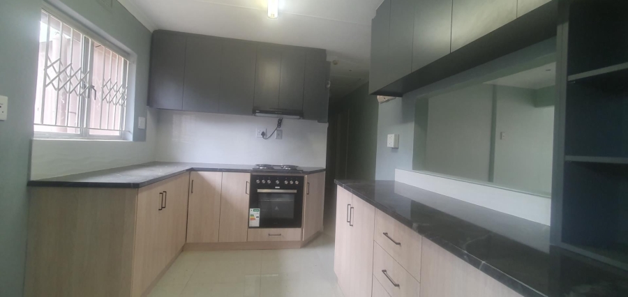 3 Bedroom Property for Sale in Parkgate KwaZulu-Natal