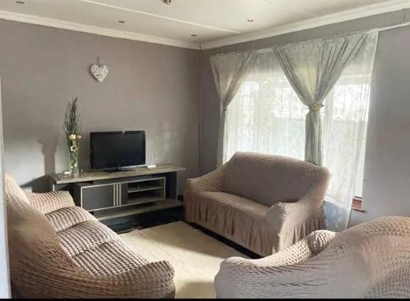 4 Bedroom Property for Sale in Moorton KwaZulu-Natal