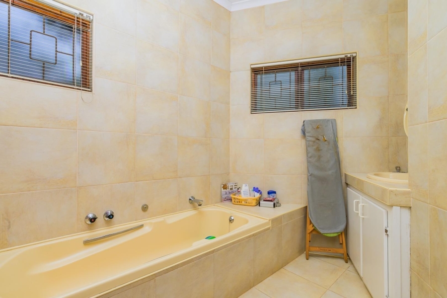 4 Bedroom Property for Sale in Everton KwaZulu-Natal
