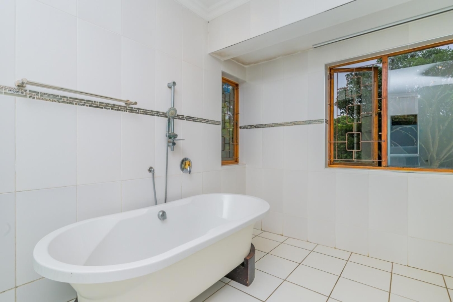 4 Bedroom Property for Sale in Everton KwaZulu-Natal