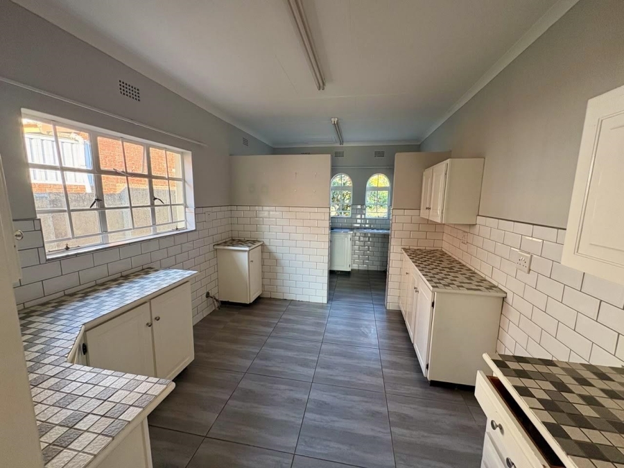 To Let 4 Bedroom Property for Rent in Vryheid KwaZulu-Natal
