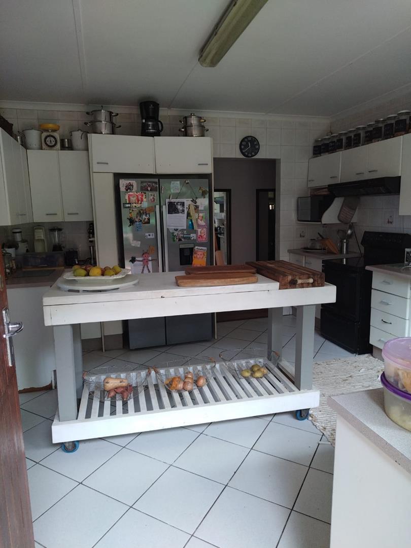 To Let 4 Bedroom Property for Rent in La Mercy KwaZulu-Natal