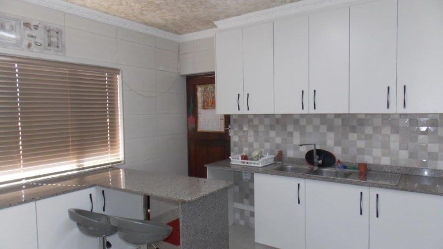 3 Bedroom Property for Sale in Silverglen KwaZulu-Natal
