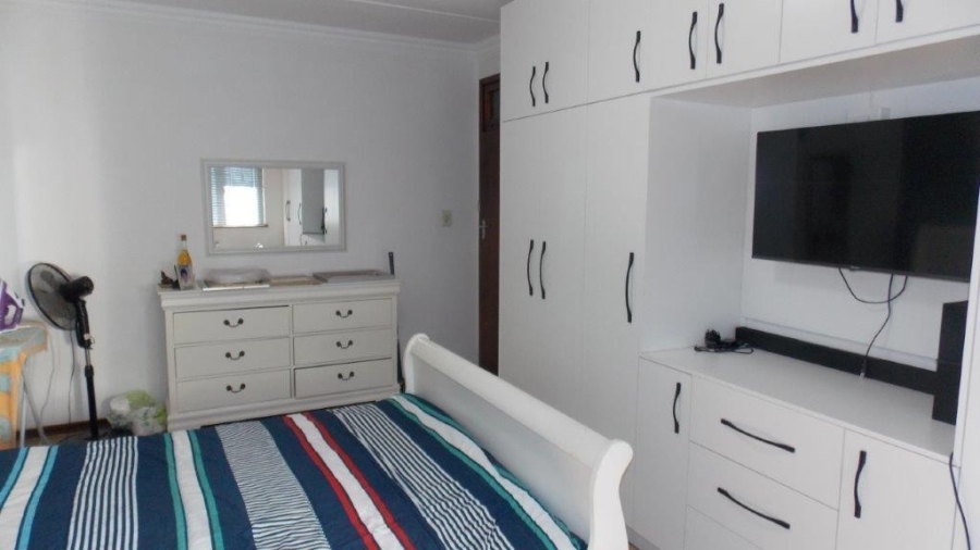 3 Bedroom Property for Sale in Silverglen KwaZulu-Natal